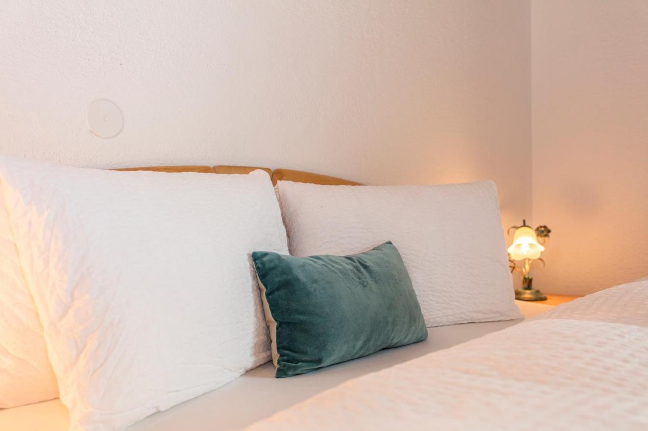 Apartment Dreier